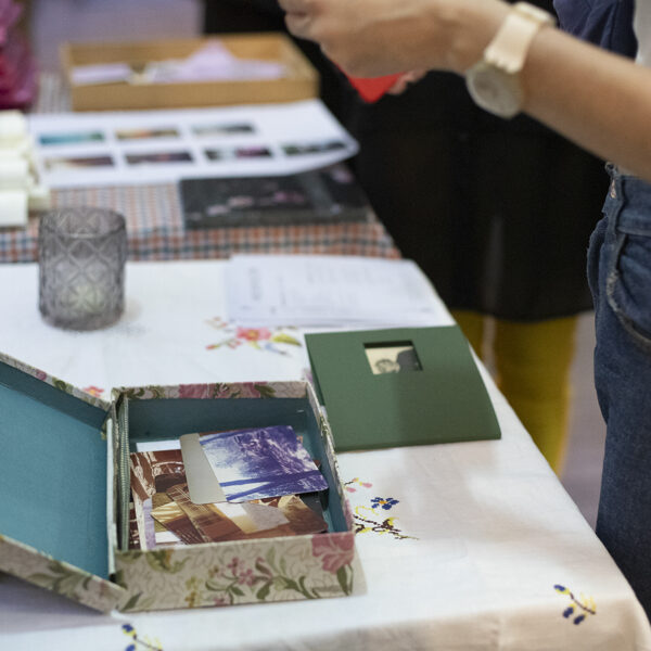 Pequeño vuelo y Agua rosa - presentación de libros de fotografía
